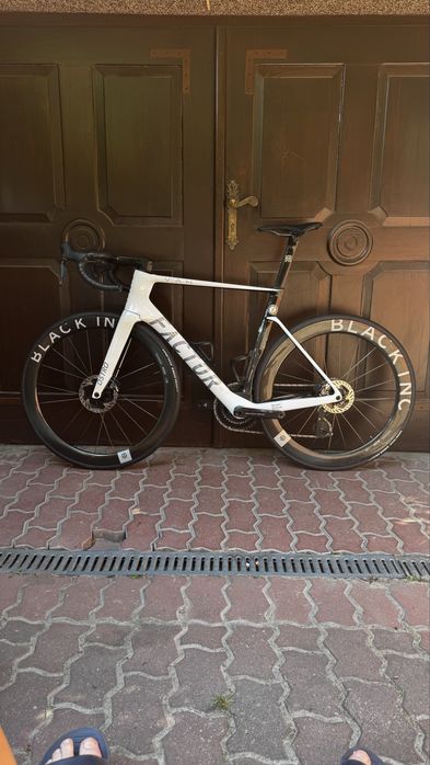 Factor Ostro VAM v2 Pearl White r. 56 Dura Ace R9250 Di2