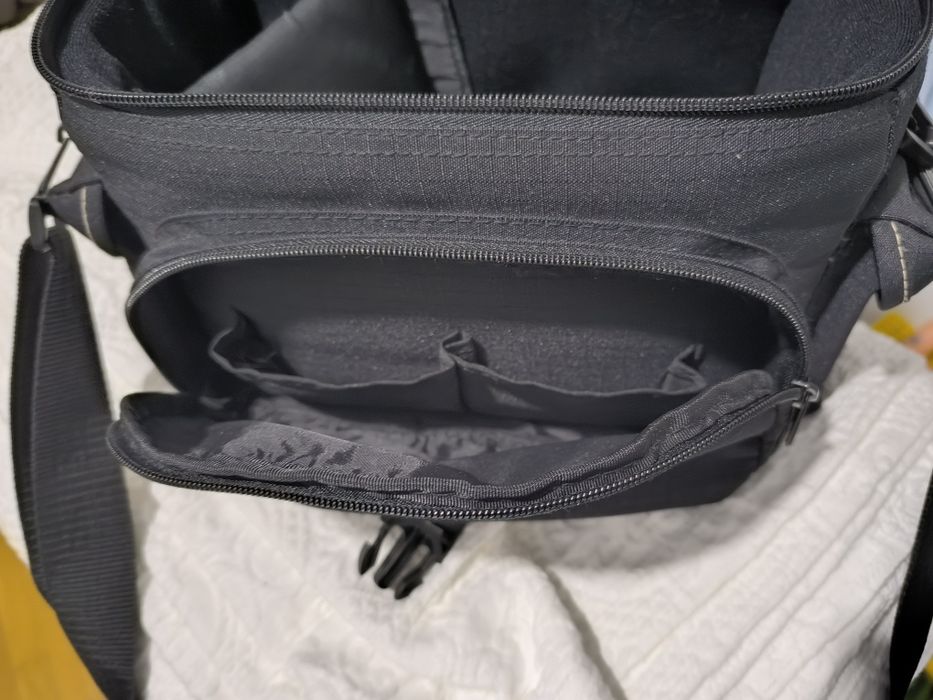 Saco máquina fotográfica marca vanguard