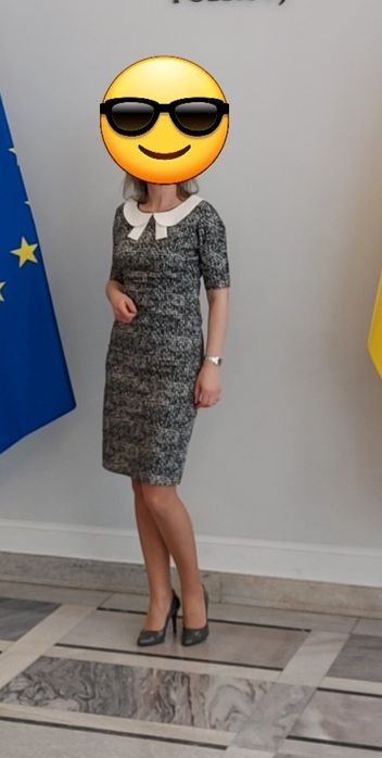 Sukienka Simple 34 elegancka klasyk