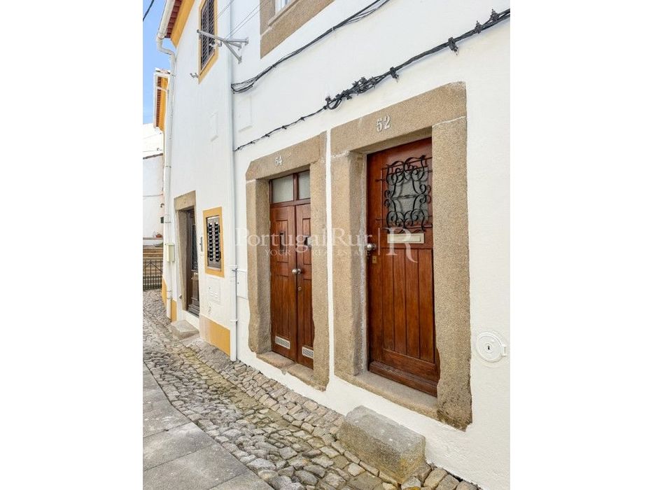 Moradia T2 no centro histórico de Castelo de Vide a 200 metros da p...
