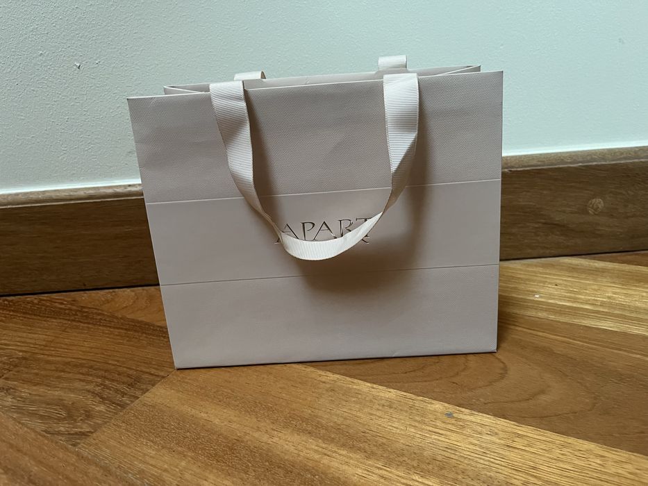 Mała torebka prezentowa Apart