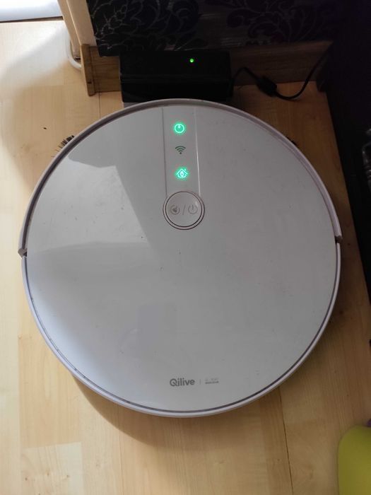 Robot sprzątający Qilive