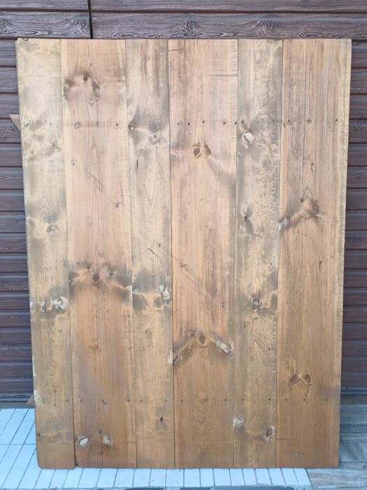 Ворота з лудкою в гараж