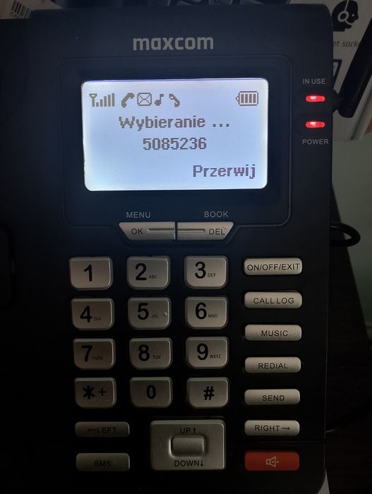 Telefon ze słuchawką na kartę SIM Maxcom - nowy