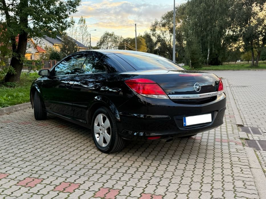 Opel Astra H cabrio 1,6 b