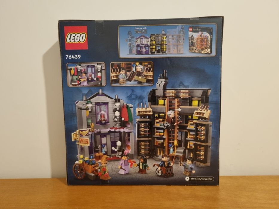 Lego Harry Potter 76439 - Ollivanders e Capas da Madam Malkin