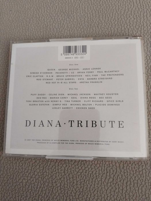 Cd duplo de tributo a  Princesa Diana.