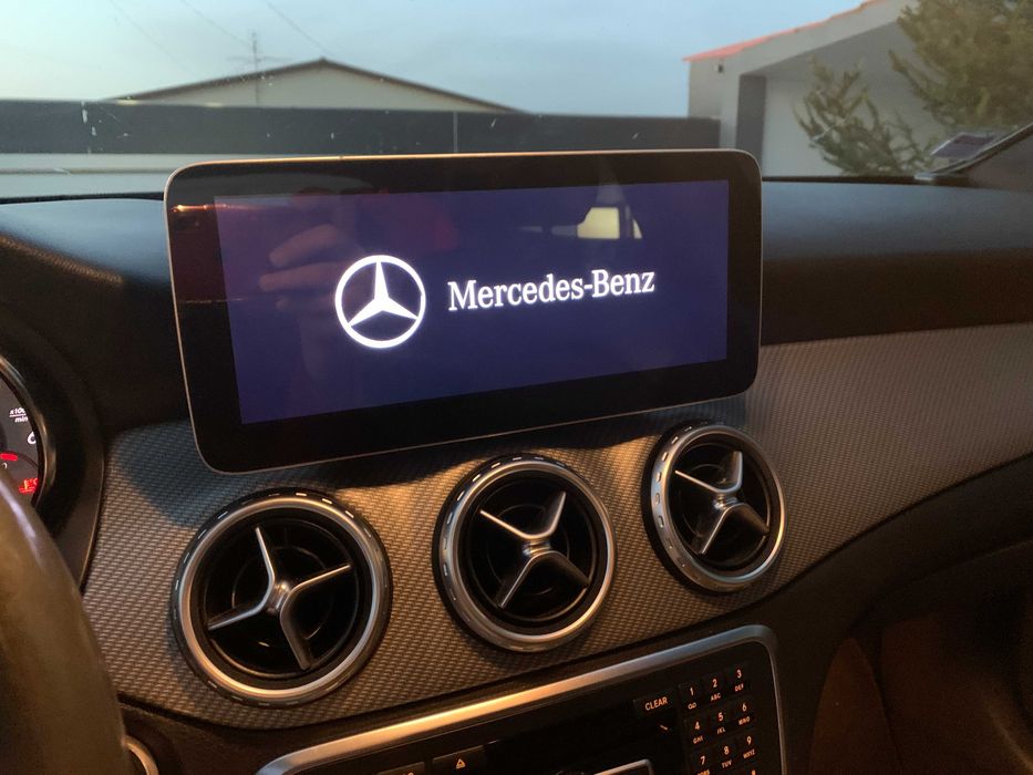 Mercedes GLA 180 — foto 9