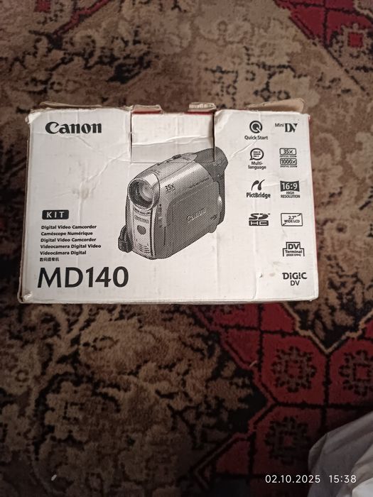 Видеокамера Canom MD 140