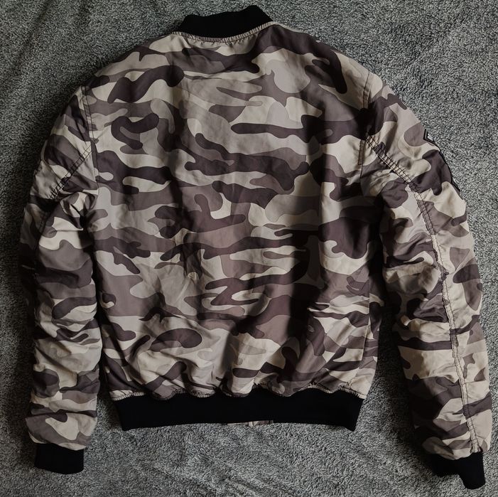 Kurtka bomberka bejsbolówka camo moro M