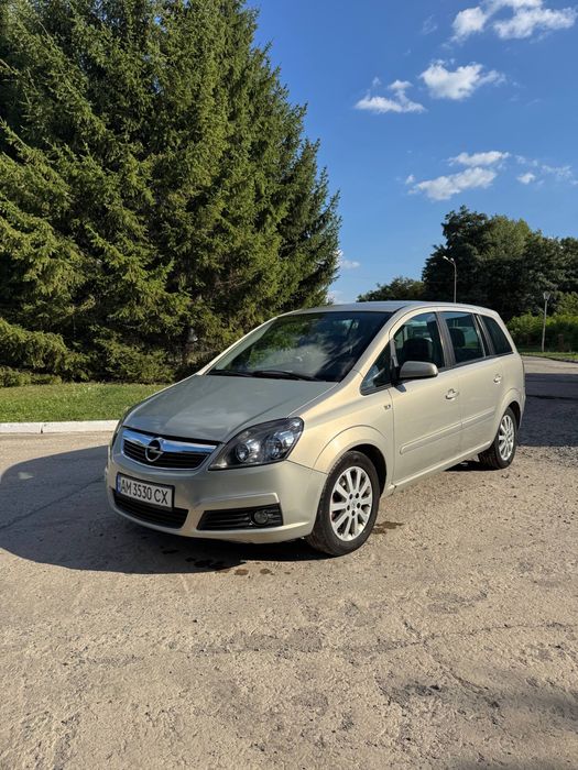 Продам Opel Zafira 1.9 CDTI.