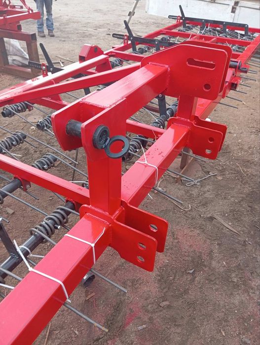 Борона пружинна в наявності, штригельна

БОРОНА ЗУБО ПРУЖИННА БЗП 9м