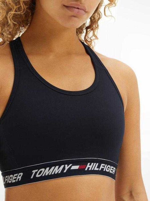 Новый спортивный топ Tommy Hilfiger оригинал