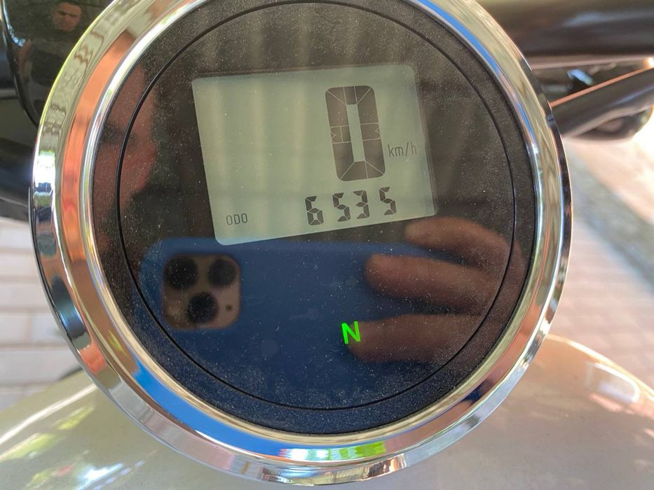 Yamaha Bolt XV950R Официал состояние Новый 6500км