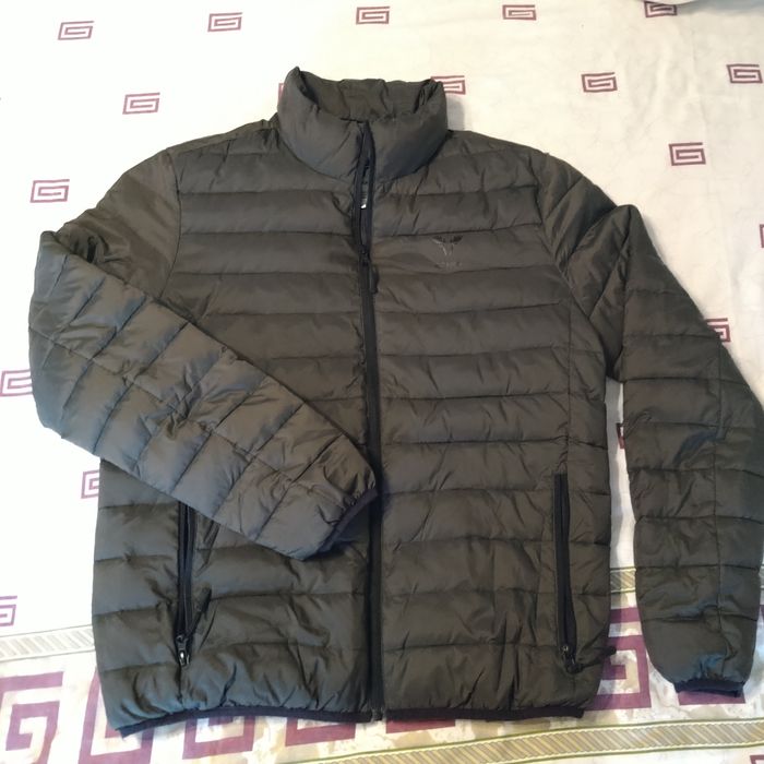 Продам чоловічу демісізону куртку