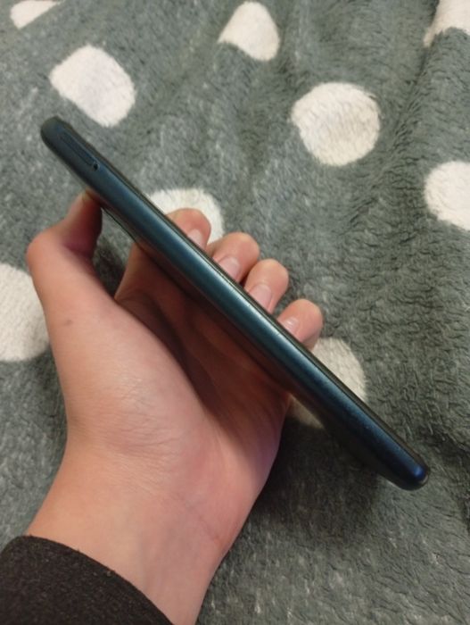 Продам Samsung Galaxy M12 (4/64 ГБ)