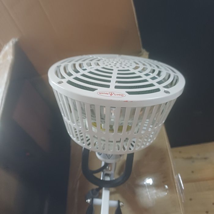 Інфрачервона світлотерапевтична лампа Leawell