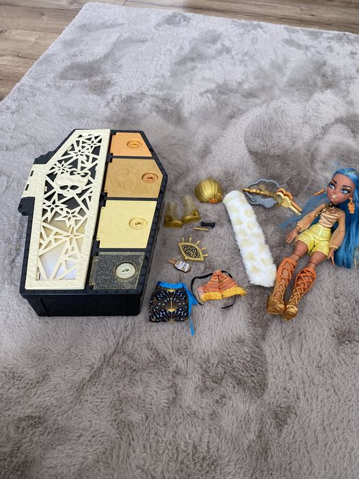 Monster High Straszysekrety Seria 2 Błyszcząca Cleo De Nile Zestaw