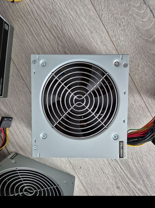 свіжий блок 500W Chieftec VALUE APB-500B8 (4+4 CPU\6+2 GPU). Trade-IN