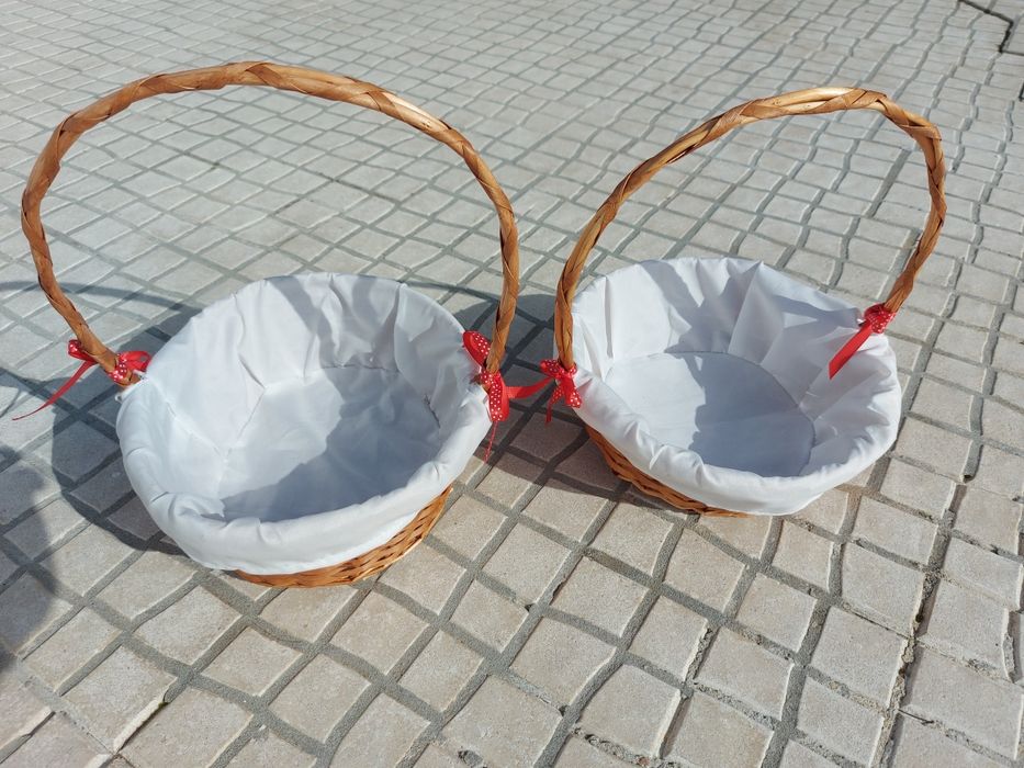 Cestos de verga com forro praticamente como novos - BAIXA DE PREÇO