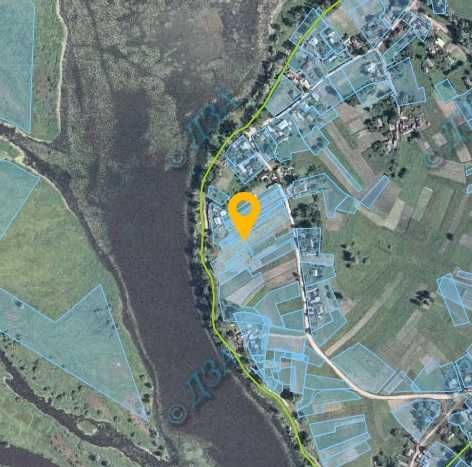 Дніпровське земельна ділянка на березі Дніпра перша лінія