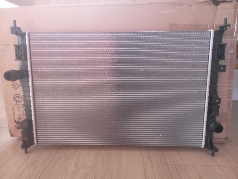 Радіатор peugeot ds opel citroen toyota 9678711180