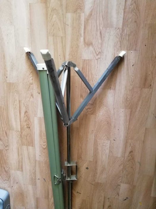 Tela para projetor com tripé