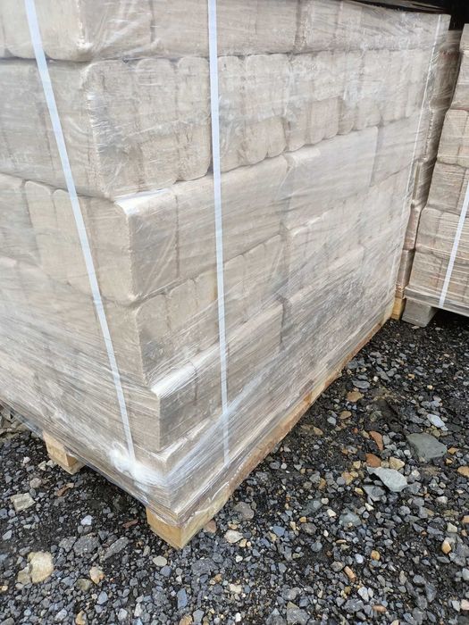 Brykiet bukowy drzewny bukowy opał kostka  Transport!