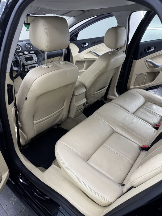 Sprzedam Ford Mondeo Mk4 wersja Ghia