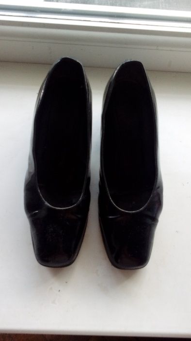 туфли модельные б/у