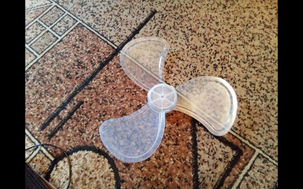 Кулер , компьютер, вентилятор , крыльчатка, лопасти , пропеллер