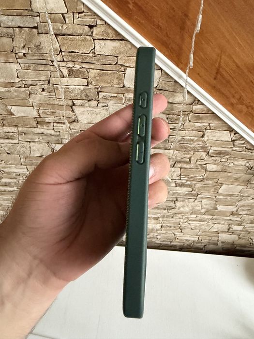 Чогол iphone 17 новий