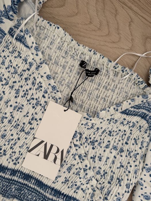 Zara krótka bluzka biala niebieska w stylu greckim bufiaste rękawy