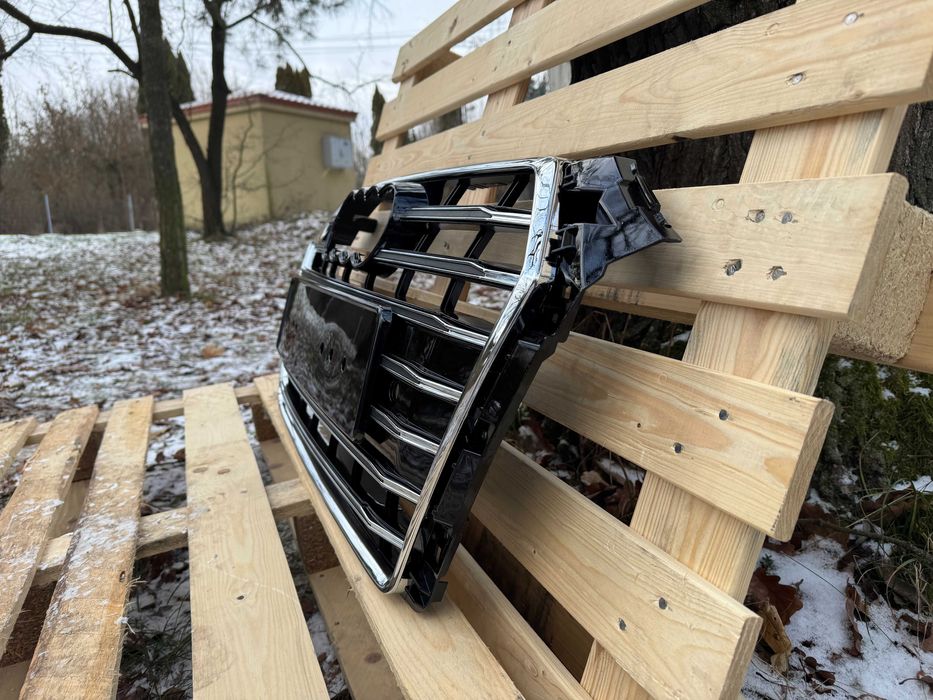 Grill Atrapa Audi A4 B9 15-19 styl S4 CHROME