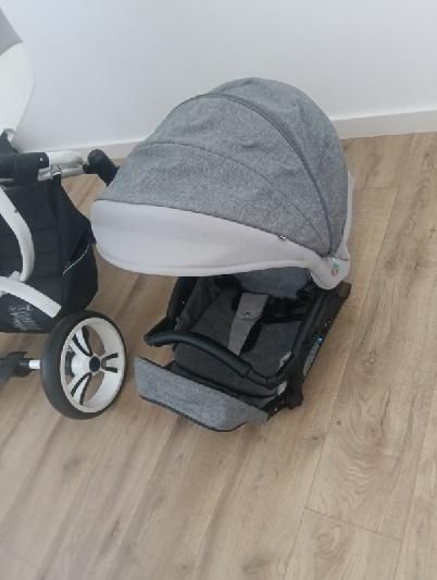 Wózek Bebetto Holland 2W1