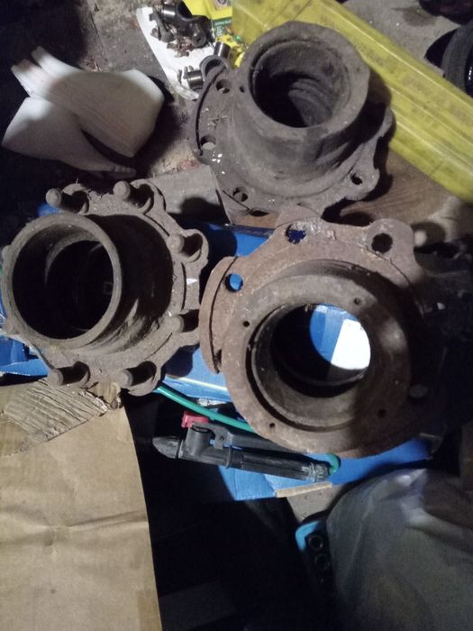 Ступиці до причепа 2птс4