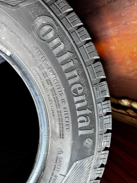 215/70 R15С  Continental VancoCamper шини літо