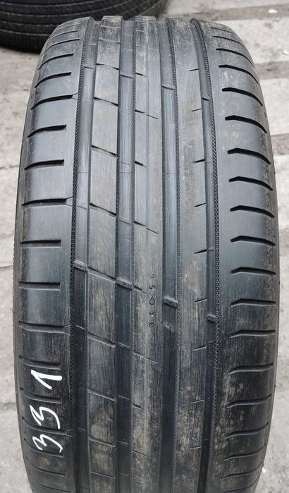 331) Opona - 225/40/18 - Nokian - 1x2021 - 6mm - Letnia