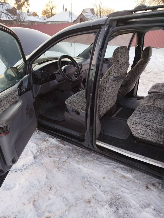 Продам минивэн Dodge Ram 2,5дизель!