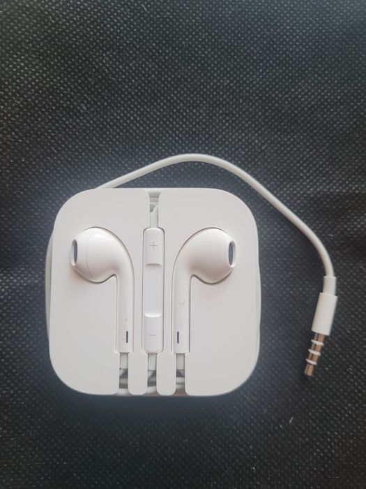 Apple  оригінальні нові навушники