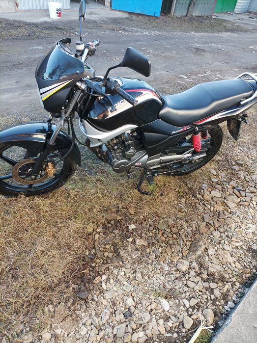 Продам Kymco pulsar S125