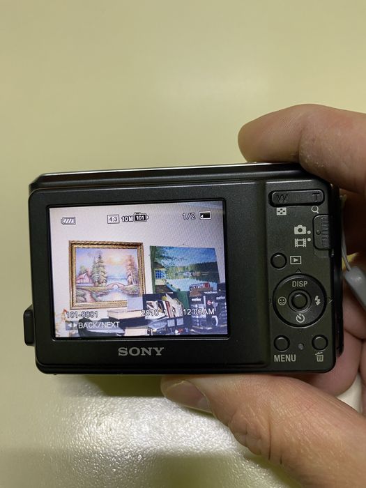 Фотоаппарат Sony Cyber-shot DSC-S2000