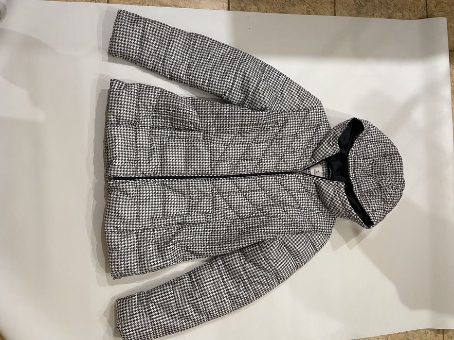 Куртка жіноча