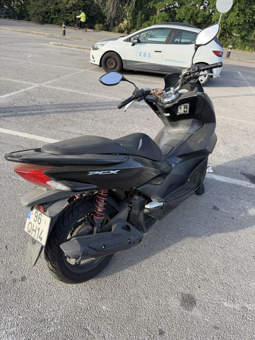 Honda PCX 2015 por 1200€