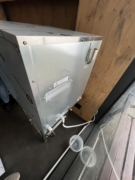 Piec EKA konwekcyjno-parowy, elektryczny + podstawa!