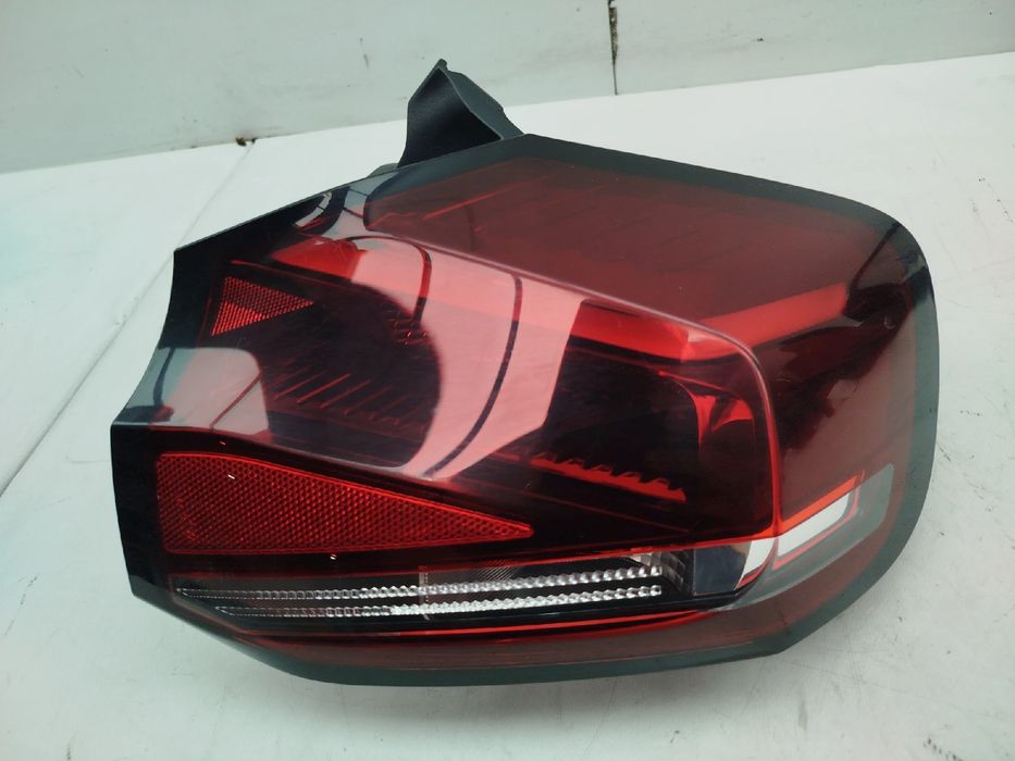 Right Headlight CITROËN C4 III