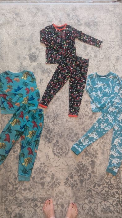 Піжамка  для хлопчика, тепла і зручна 116-112 см