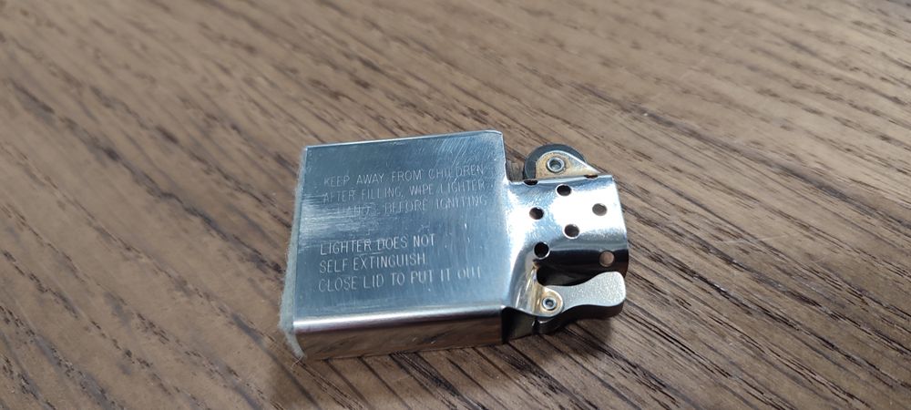 Зажигалка  ZIPPO реставрована.
