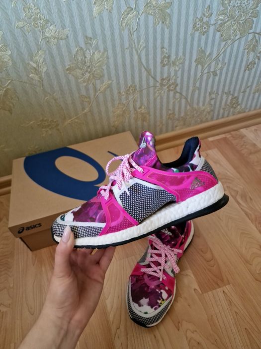 Кросівки Adidas boost training
