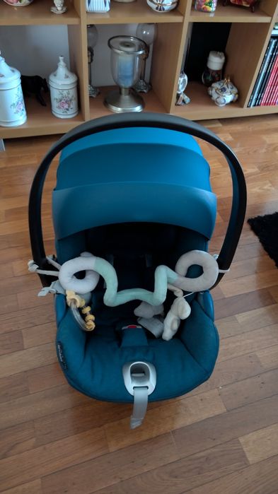 isofix e ovo da marca cybex